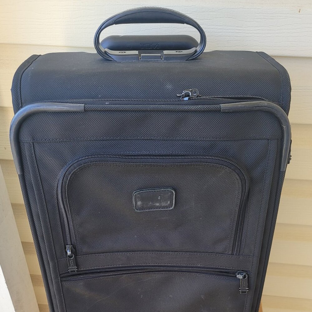 Vintage Tumi USA Black Ballistic Nylon 22" Wheeled Carry-On Suitcase (2243D4)